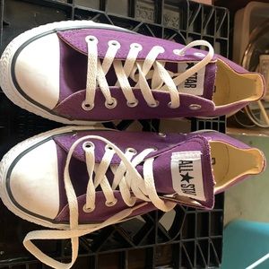Converse Purple